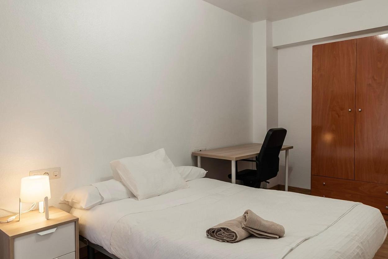 Funcional Y Renovado Apartamento En Iturrama Pamplona Exterior photo