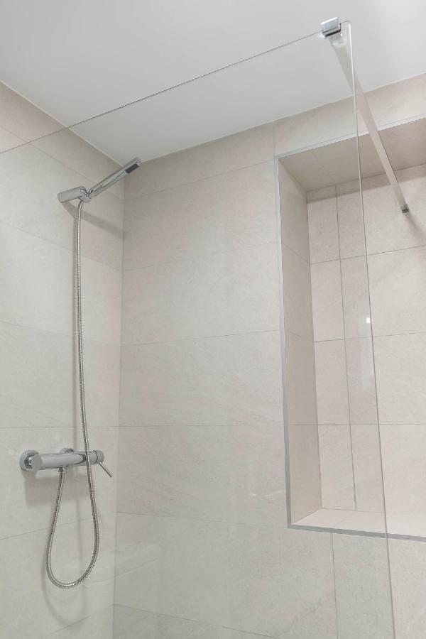 Funcional Y Renovado Apartamento En Iturrama Pamplona Exterior photo