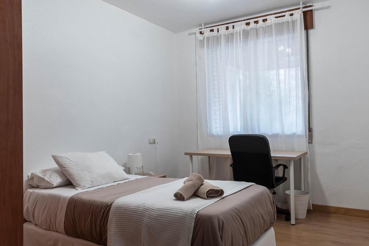 Funcional Y Renovado Apartamento En Iturrama Pamplona Exterior photo